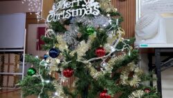 OT室がクリスマス仕様になっています