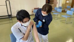 ブースター接種を開始しました