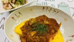 １月２４日の昼食〜オムレツハヤシソース〜